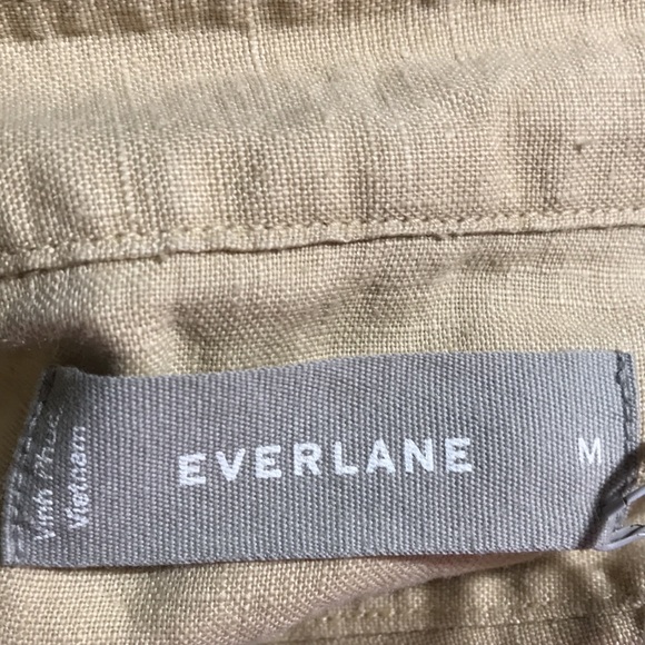 Everlane Linen Standard Fit Shirt Button Down long Sleeve Khaki M - Picture 4 of 6